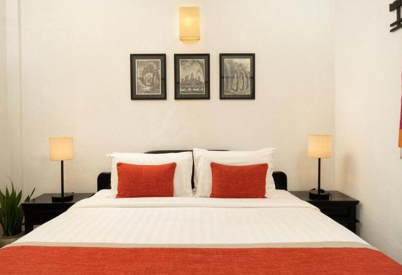 اتاق استاندارد با تخت بزرگ, People By The Community