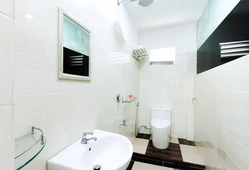 スイート（家族用）, Weng Bee Guest House By Oyo Rooms