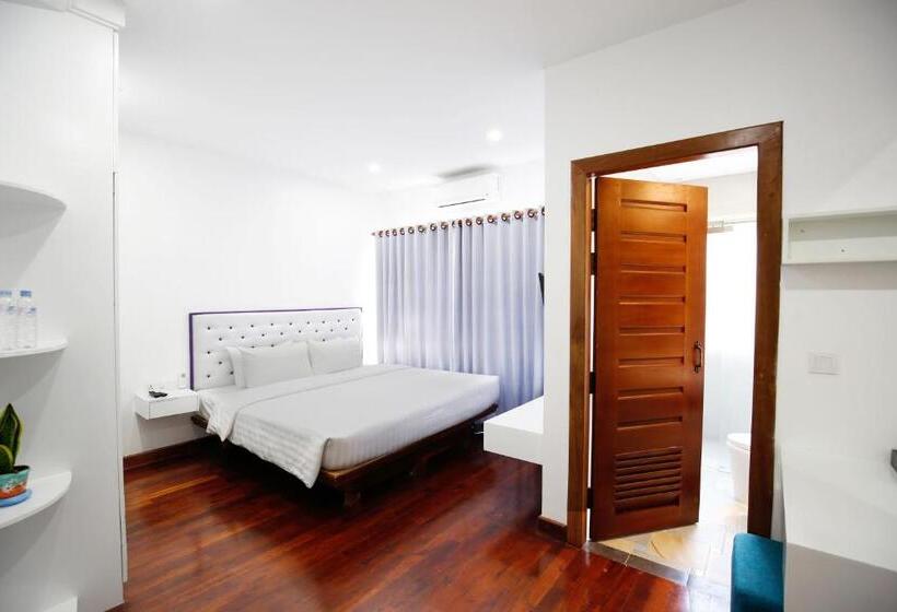 سوئیت 2 خوابه, Zita Angkor