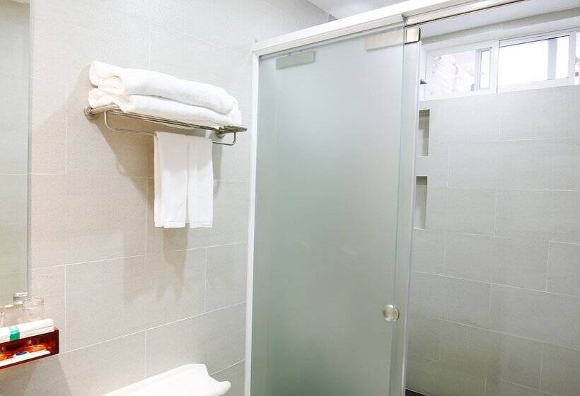 اتاق استاندارد, Zita Angkor