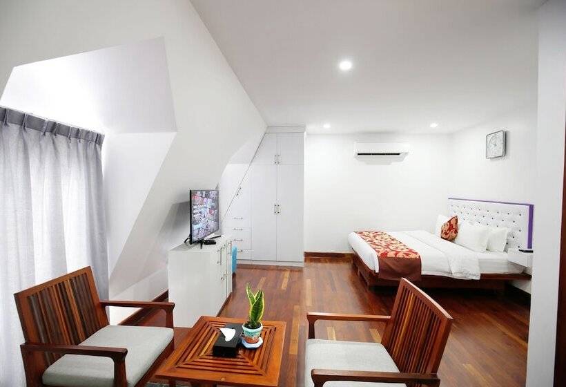 سوئیت 2 خوابه, Zita Angkor