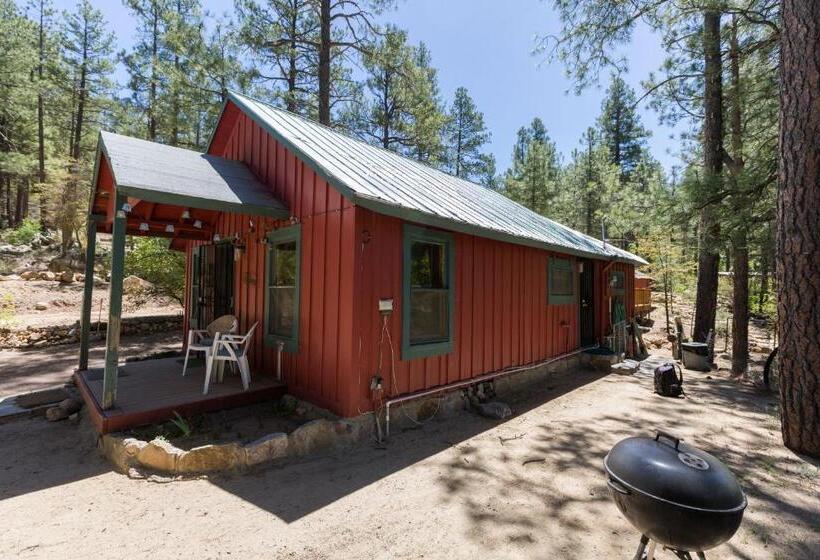 غرفة قياسية حمام مشترك, Crown King Cabins Bradshaw