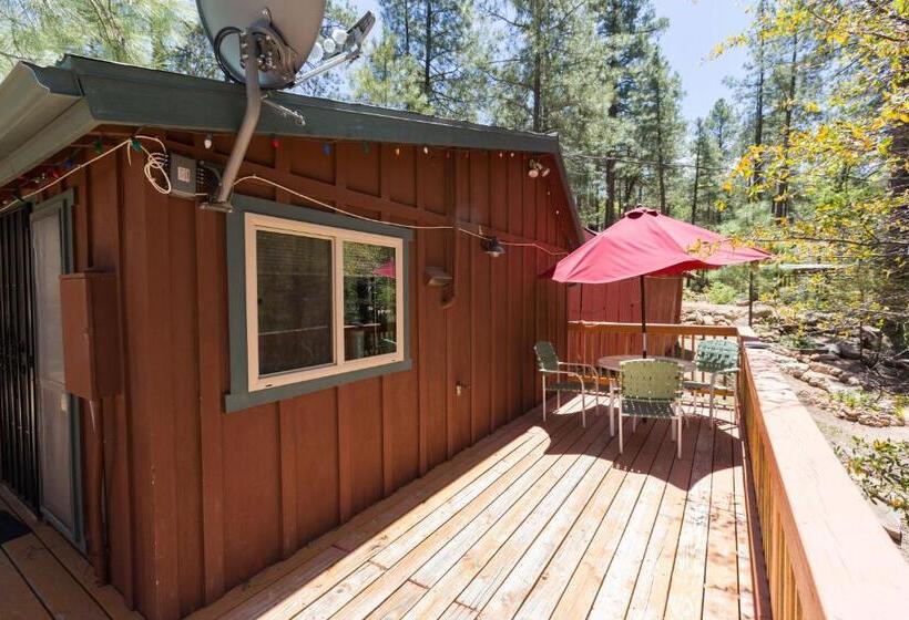 غرفة قياسية, Crown King Cabins Bradshaw