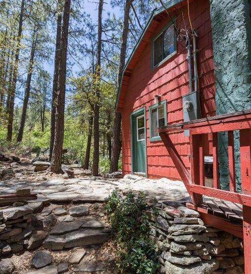 غرفة قياسية, Crown King Cabins Bradshaw