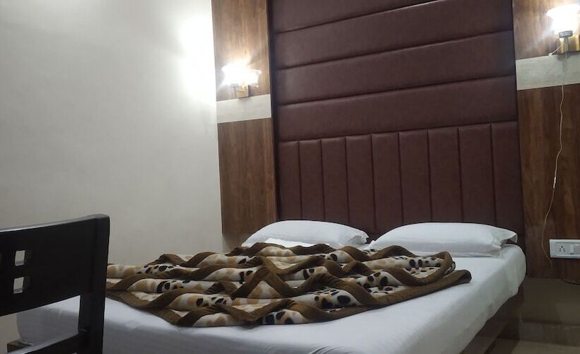 اتاق لوکس, Adb Rooms Pk International