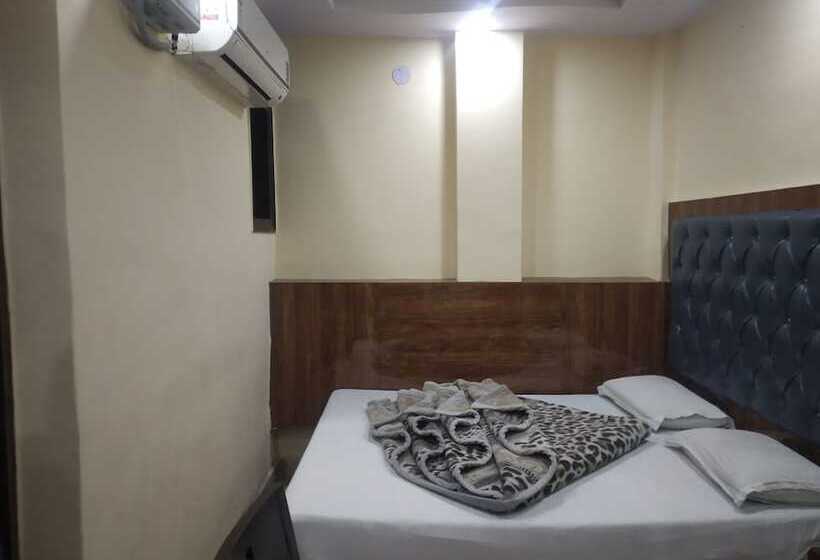 اتاق لوکس, Adb Rooms Pk International