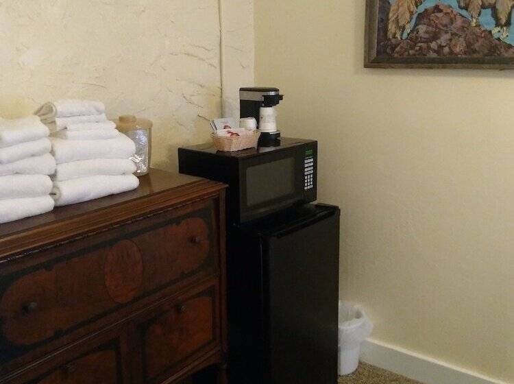 جناح عائلي, Grand Canyon West Hotel Sheps Miners Inn