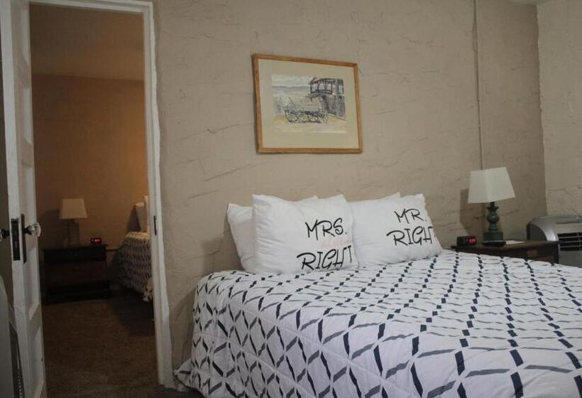 جناح عائلي, Grand Canyon West Hotel Sheps Miners Inn