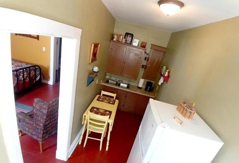 סוויטה דלוקס, Historic Whiting Hotel Suites