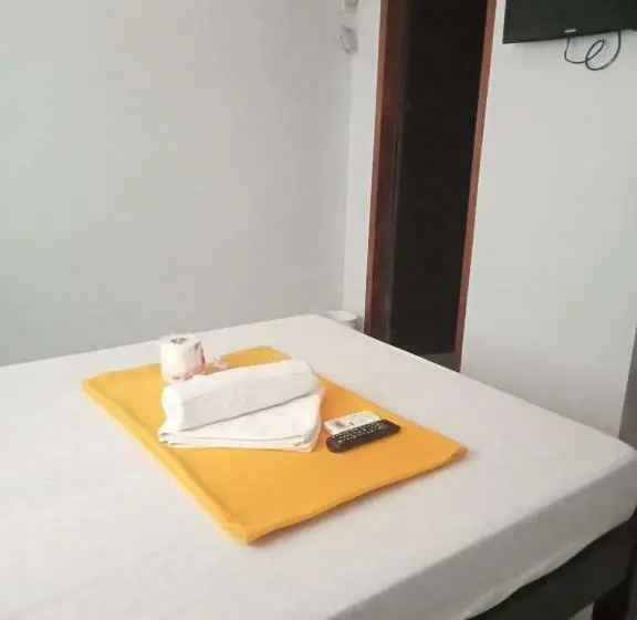 اتاق استاندارد, Anang Balay Turista