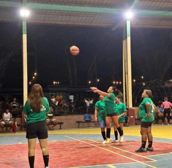 اتاق استاندارد سه نفره, Anang Balay Turista