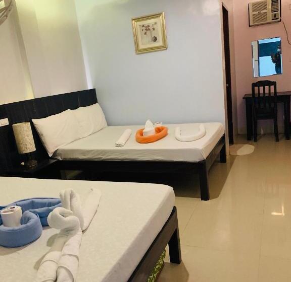 اتاق استاندارد سه نفره, Anang Balay Turista