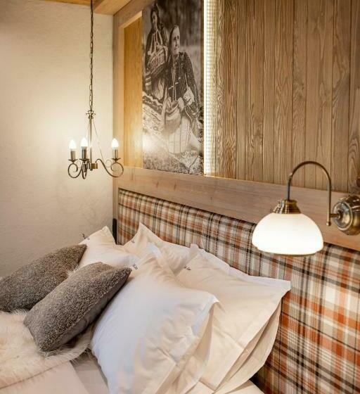 غرفة ديلوكس ذات إطلالة, Zara Chalet