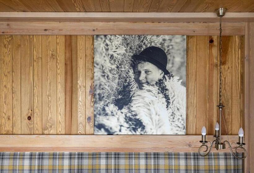 غرفة ديلوكس ذات إطلالة, Zara Chalet