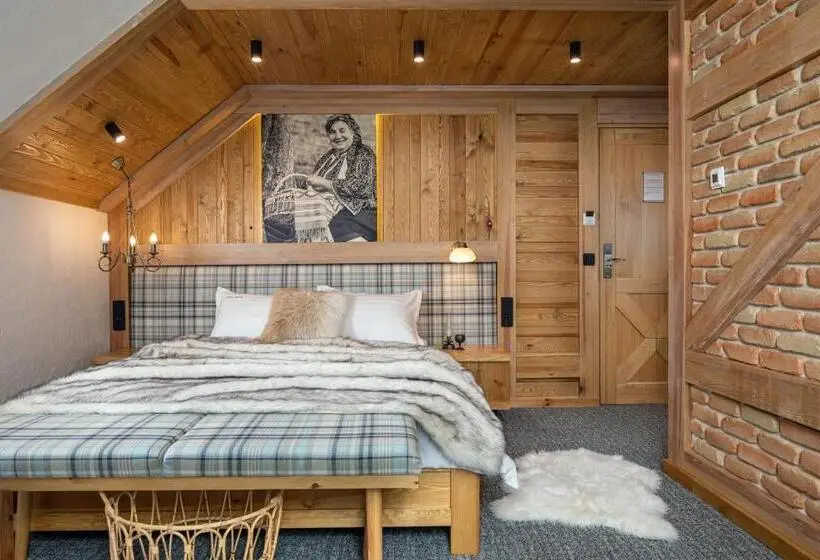 デラックスルーム, Zara Chalet