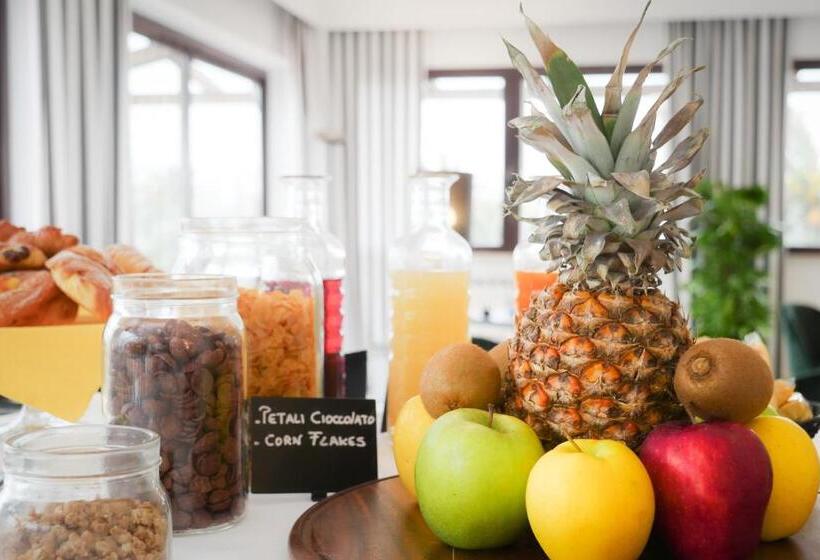 Номер Superior со СПА доступом, Porto Romano  The Marina Resort