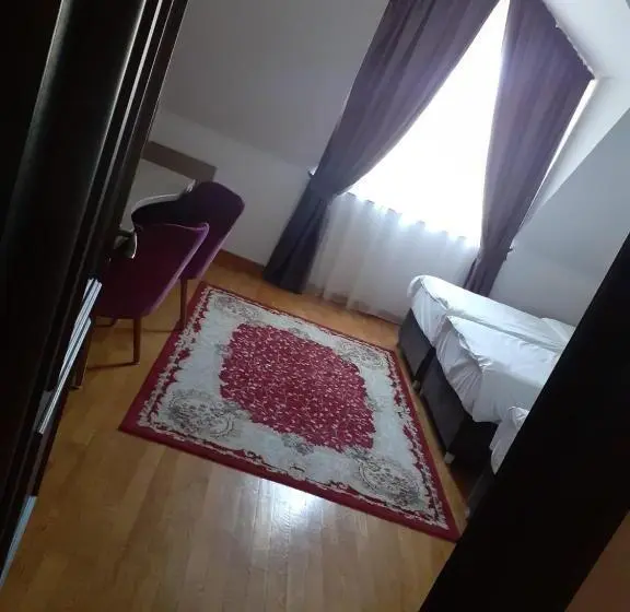 اتاق استاندارد سه نفره, Club Bucovina Resort & Spa