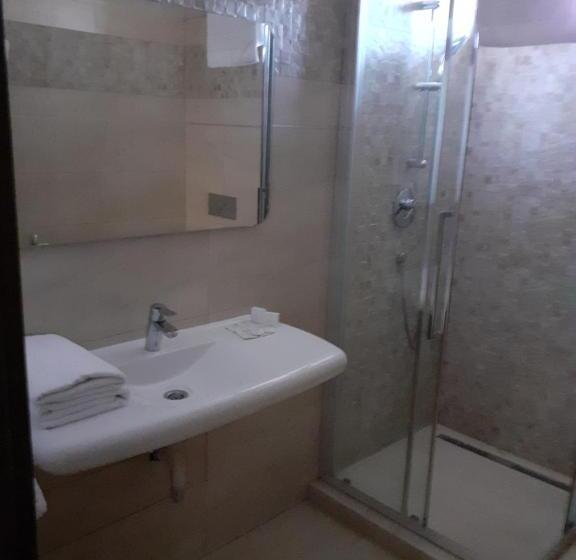 اتاق استاندارد سه نفره, Club Bucovina Resort & Spa