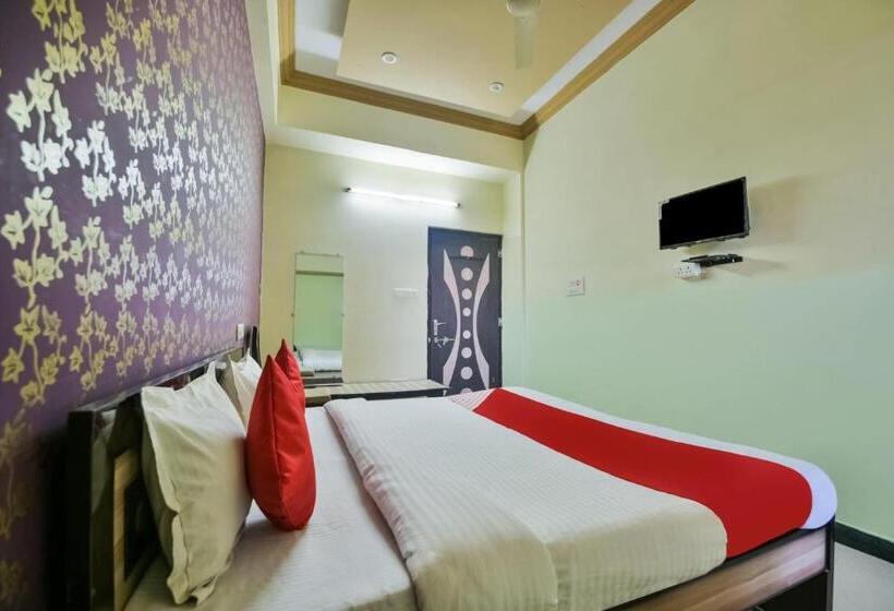 Triple Classic Room, Oyo 36721 Kalika Resort