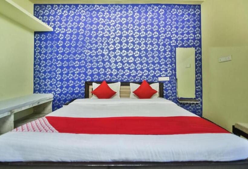 Triple Classic Room, Oyo 36721 Kalika Resort