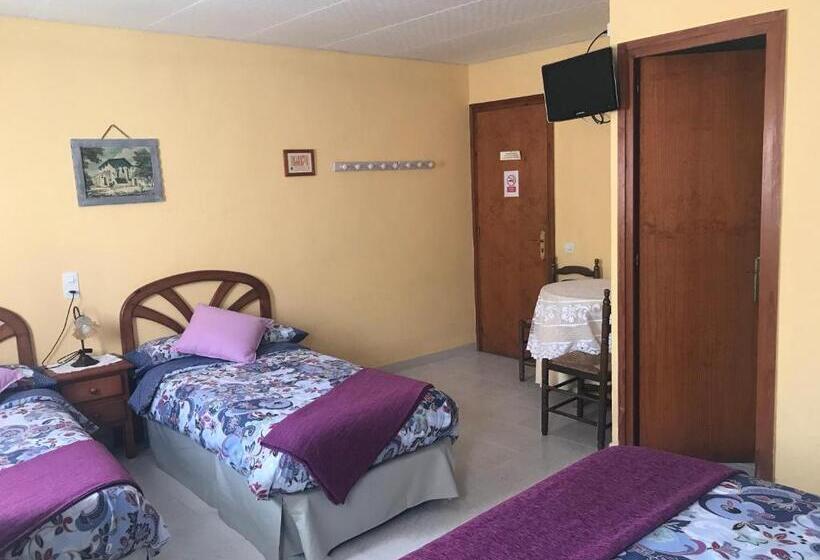 חדר סטנדרט לארבעה, Casa Rural Cal Farragetes