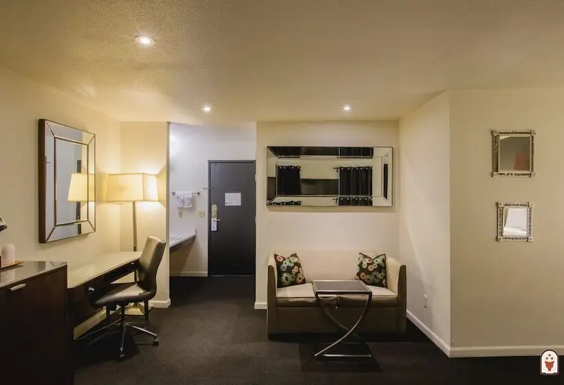 スイート, Coyote South