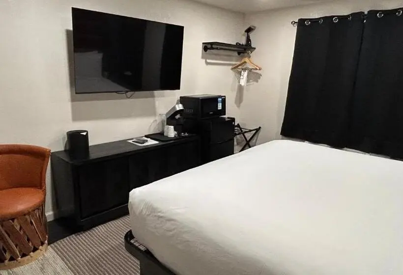 キングサイズベッドのデラックスルーム, Coyote South