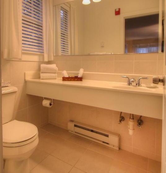 스탠다드 트리플 룸, Terrace By The Sea