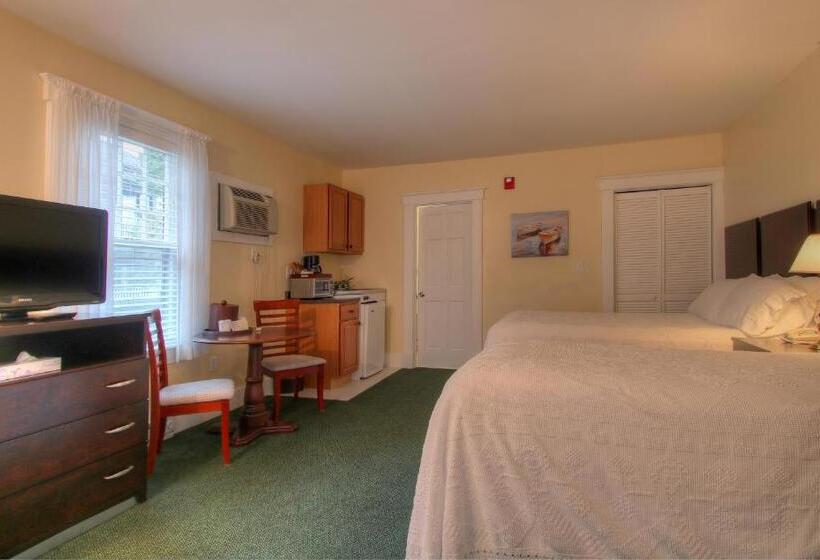 스탠다드 트리플 룸, Terrace By The Sea