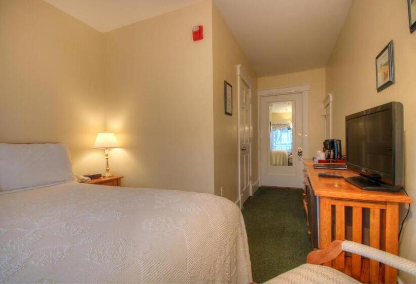 기본룸, Terrace By The Sea