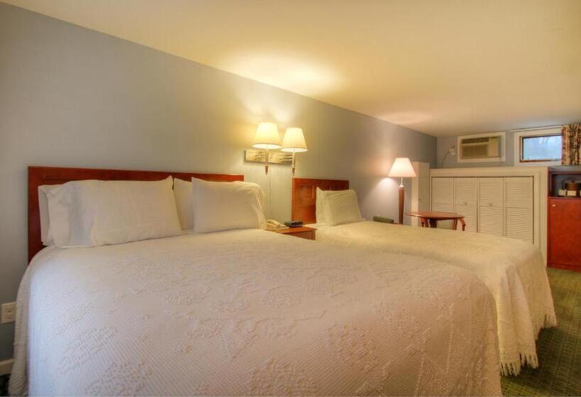 스탠다드 트리플 룸, Terrace By The Sea