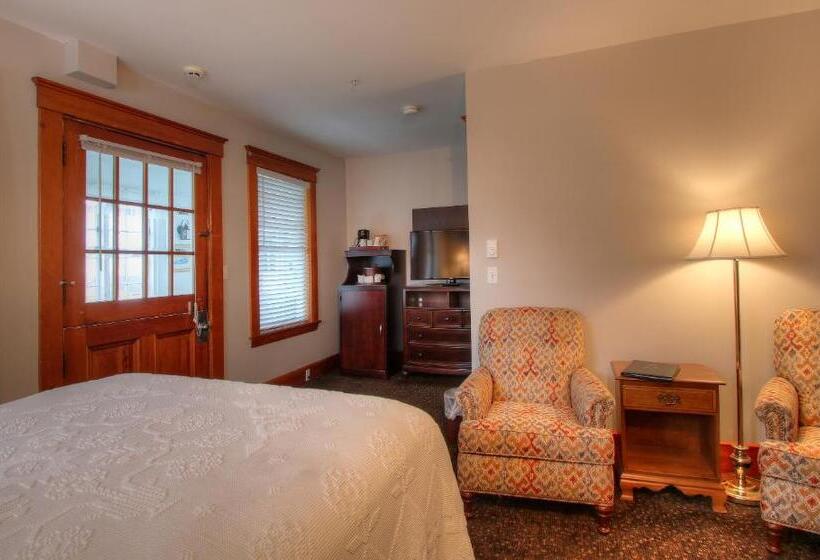 스탠다드 룸 퀸사이즈 침대, Terrace By The Sea