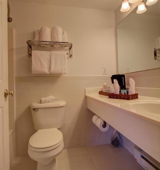 스탠다드 룸 킹사이즈 침대, Terrace By The Sea