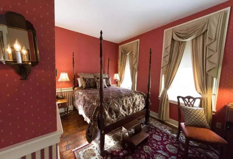 デラックススイート, Thomas Bond House
