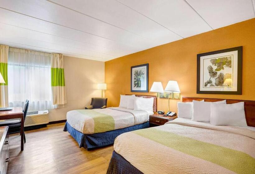 اتاق استاندارد چهار تخته, Motel 6 Milford, Ct