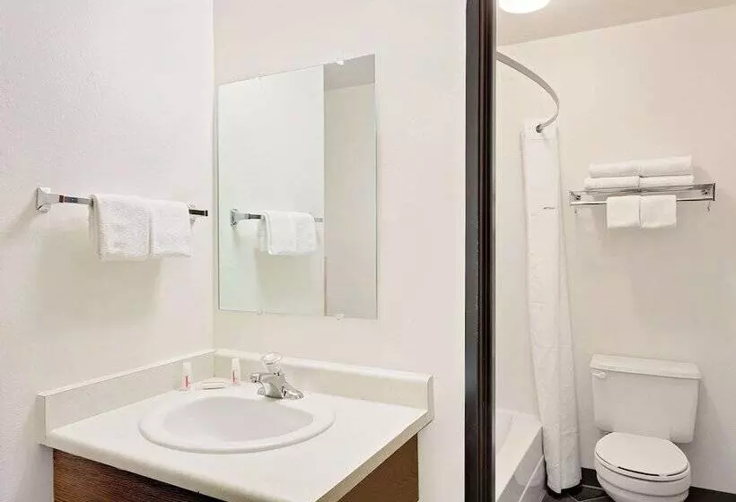 سوییت, Super 8 By Wyndham Belgrade/bozeman Airport