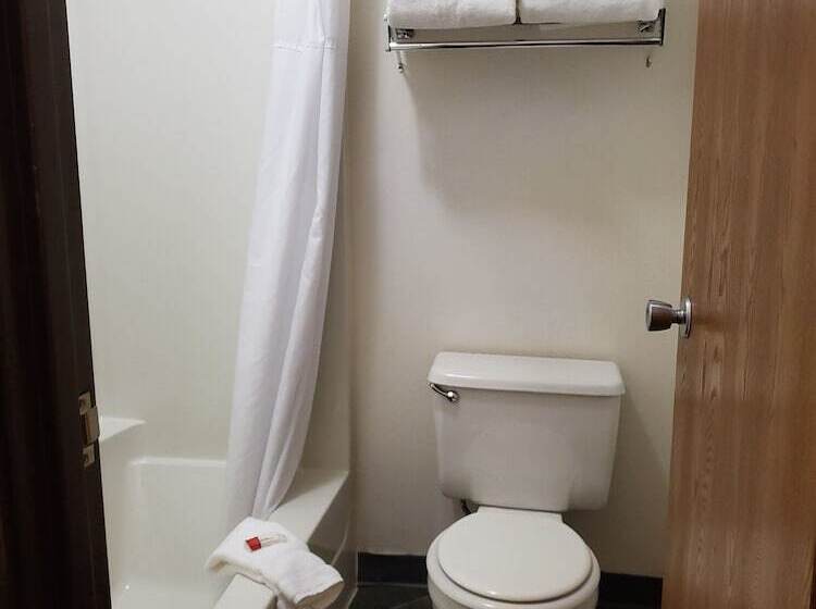 سوییت, Super 8 By Wyndham Belgrade/bozeman Airport