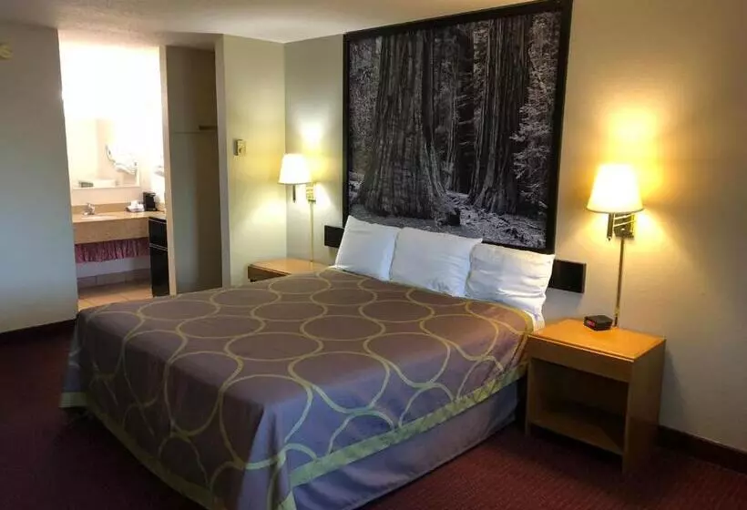 اتاق استاندارد با تخت بزرگ, Super 8 By Wyndham Crescent City
