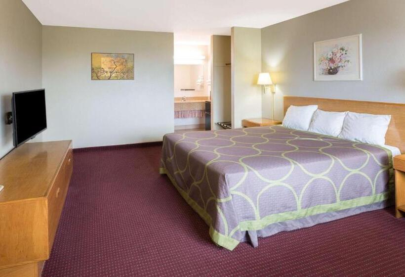 غرفة قياسية سرير كينج لذوى الإحتياجات الخاصة, Super 8 By Wyndham Crescent City