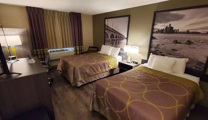 ２ダブルベッドのスタンダードルーム, Super 8 By Wyndham Sterling Heights/detroit Area