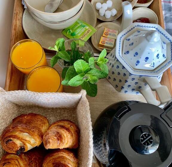 디럭스 스위트 킹 침대, La Maison Des Vendangeurs   Table D Hôtes Le Soir Du Jeudi Au Dimanche  Jacuzzi   Balnéo Spa   Acces