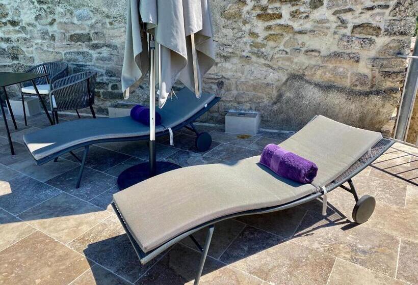 Стандартный Номер Кровать Кинг, La Maison Des Vendangeurs Table D Hôtes Le Soir Du Jeudi Au Dimanche Jacuzzi Balnéo Spa Acces