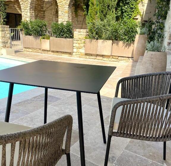 Стандартный Номер Кровать Кинг, La Maison Des Vendangeurs Table D Hôtes Le Soir Du Jeudi Au Dimanche Jacuzzi Balnéo Spa Acces