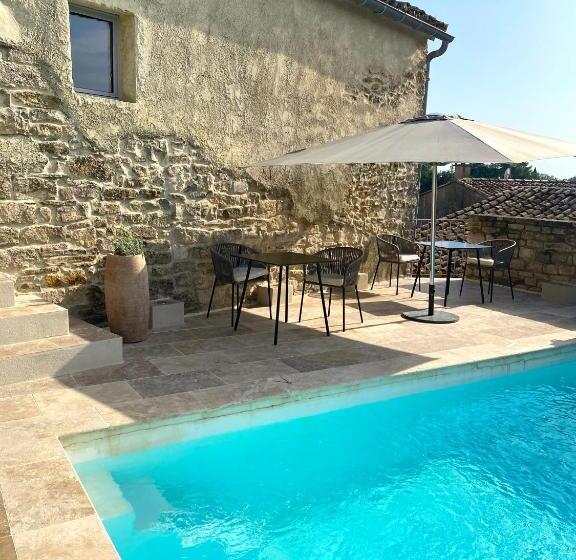 Стандартный Номер Кровать Кинг, La Maison Des Vendangeurs Table D Hôtes Le Soir Du Jeudi Au Dimanche Jacuzzi Balnéo Spa Acces