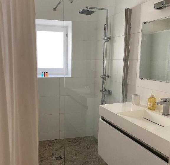 Номер Стандарт Вид на Сад, La Maison Des Vendangeurs Table D Hôtes Le Soir Du Jeudi Au Dimanche Jacuzzi Balnéo Spa Acces