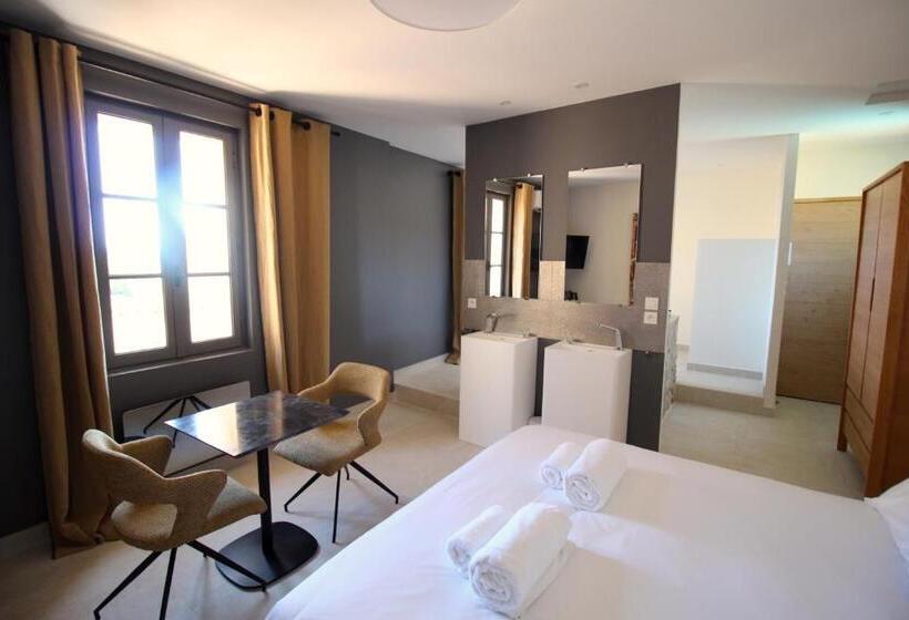 Люкс Кровать Кинг, La Maison Des Vendangeurs Table D Hôtes Le Soir Du Jeudi Au Dimanche Jacuzzi Balnéo Spa Acces