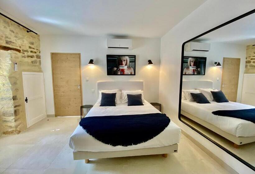 디럭스 스위트 킹 침대, La Maison Des Vendangeurs   Table D Hôtes Le Soir Du Jeudi Au Dimanche  Jacuzzi   Balnéo Spa   Acces