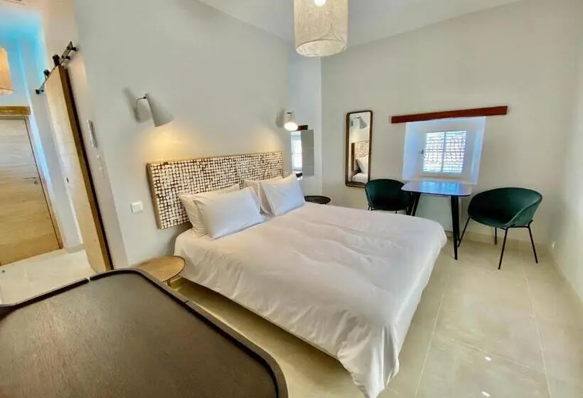 Standard-huone King-vuode, La Maison Des Vendangeurs   Table D Hôtes Le Soir Du Jeudi Au Dimanche  Jacuzzi   Balnéo Spa   Acces