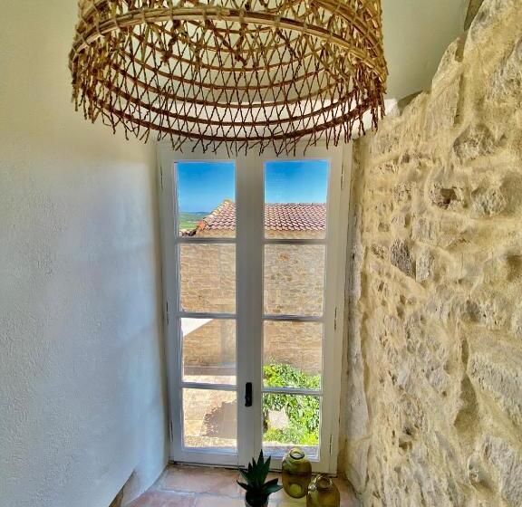 Стандартный Номер Кровать Кинг, La Maison Des Vendangeurs Table D Hôtes Le Soir Du Jeudi Au Dimanche Jacuzzi Balnéo Spa Acces