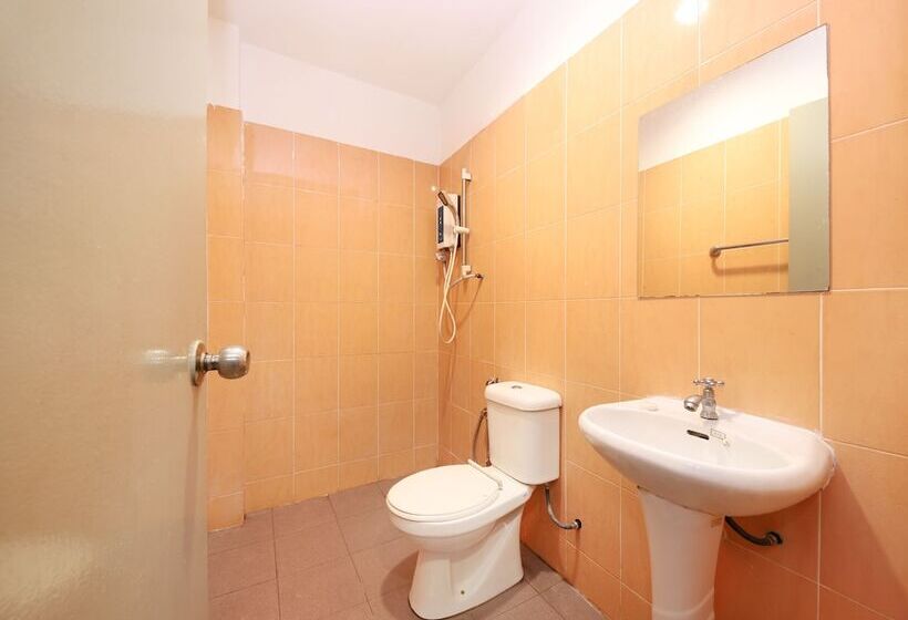 سوییت خانوادگی, 22 By Oyo Rooms